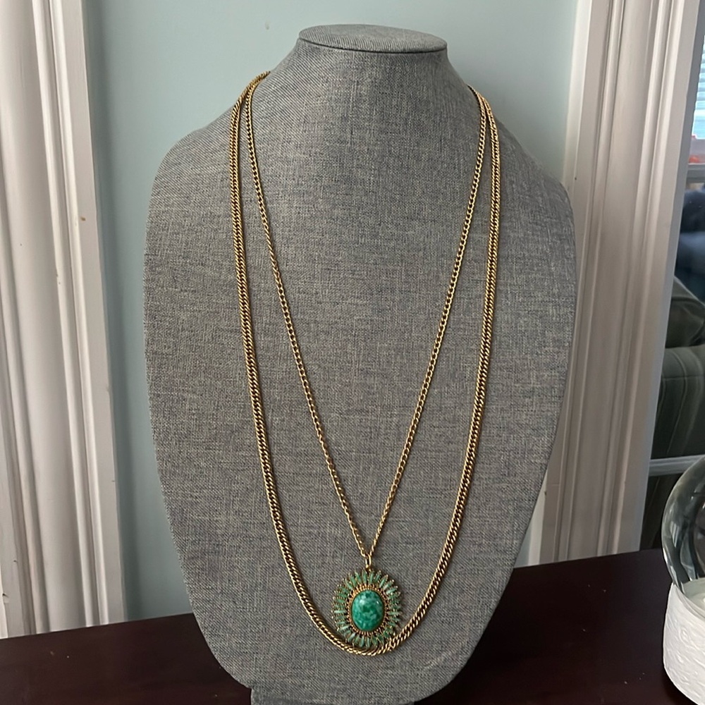 Vintage Celebrity pendent necklace